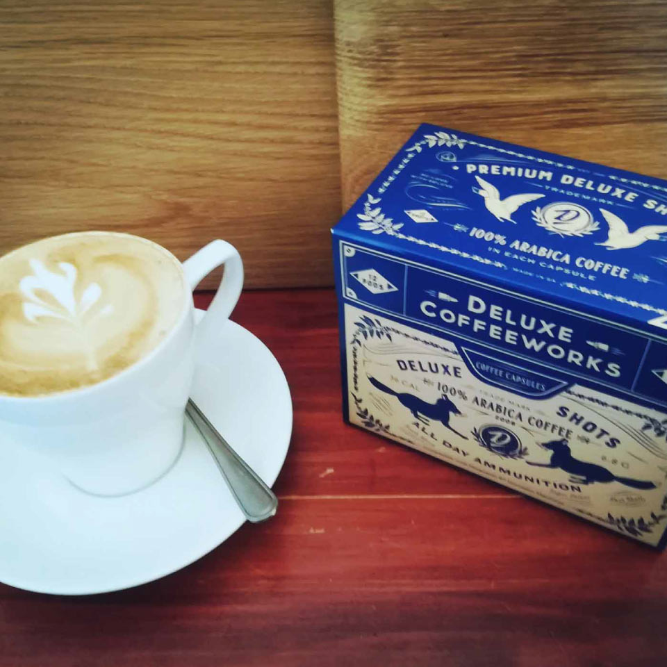 De-Lux-Coffee